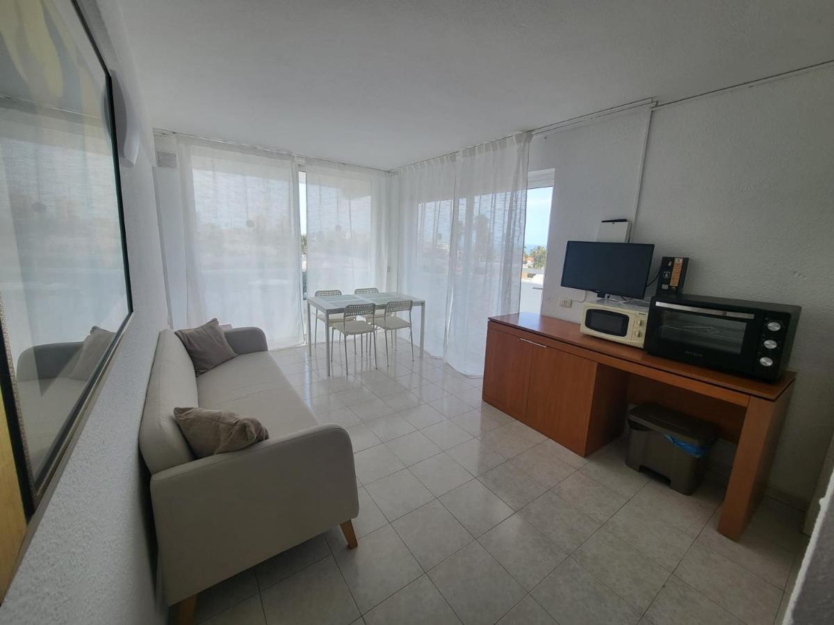 Cozy Apartment Near The Beach Playa de las Americas  Eksteriør bilde
