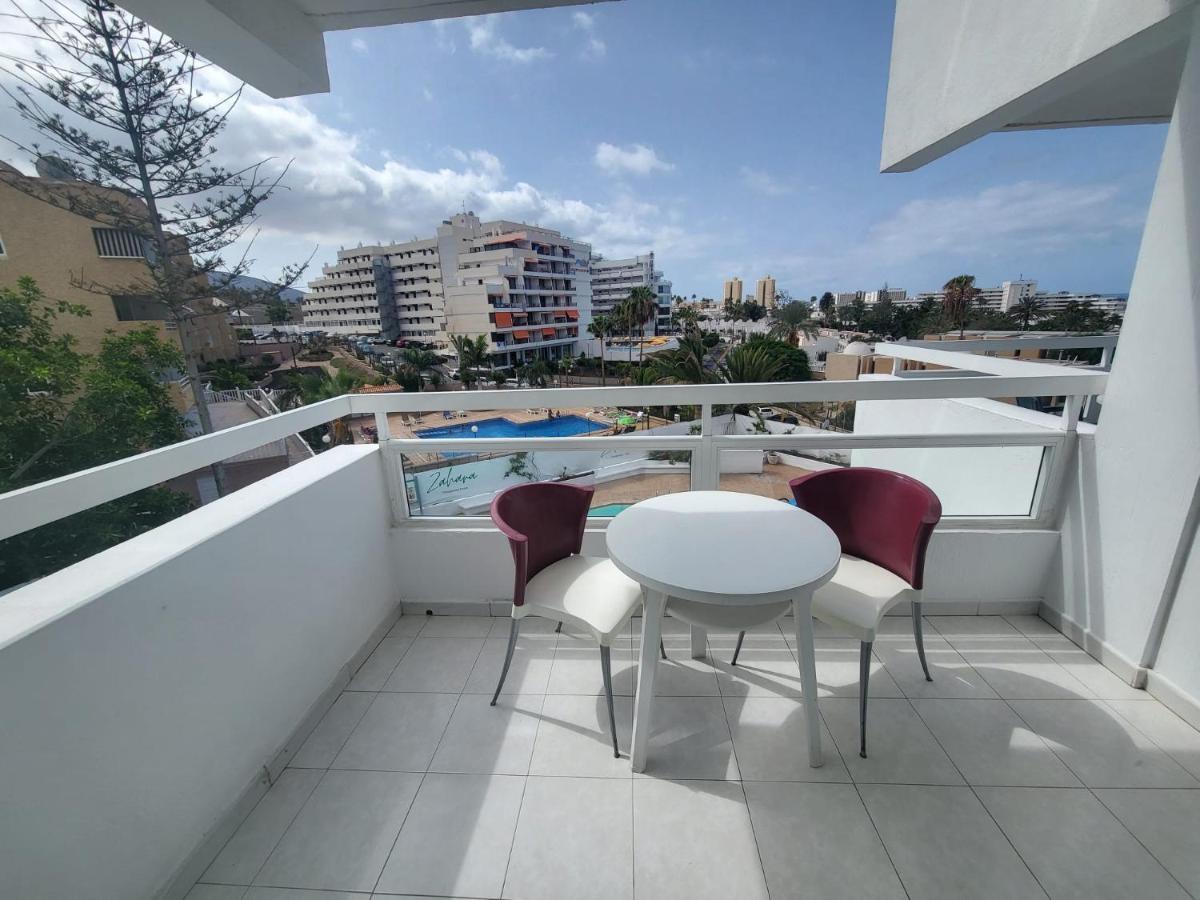 Cozy Apartment Near The Beach Playa de las Americas  Eksteriør bilde