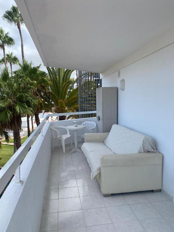 Cozy Apartment Near The Beach Playa de las Americas  Eksteriør bilde